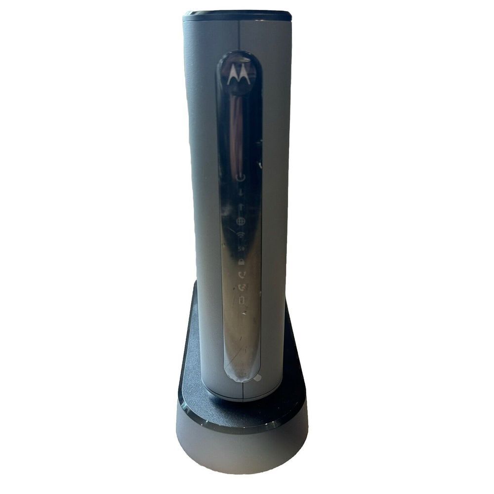 Motorola MT7711 24X8 Cable Modem and AC1900 Dual Band Wi-Fi Gigabit‎ Router